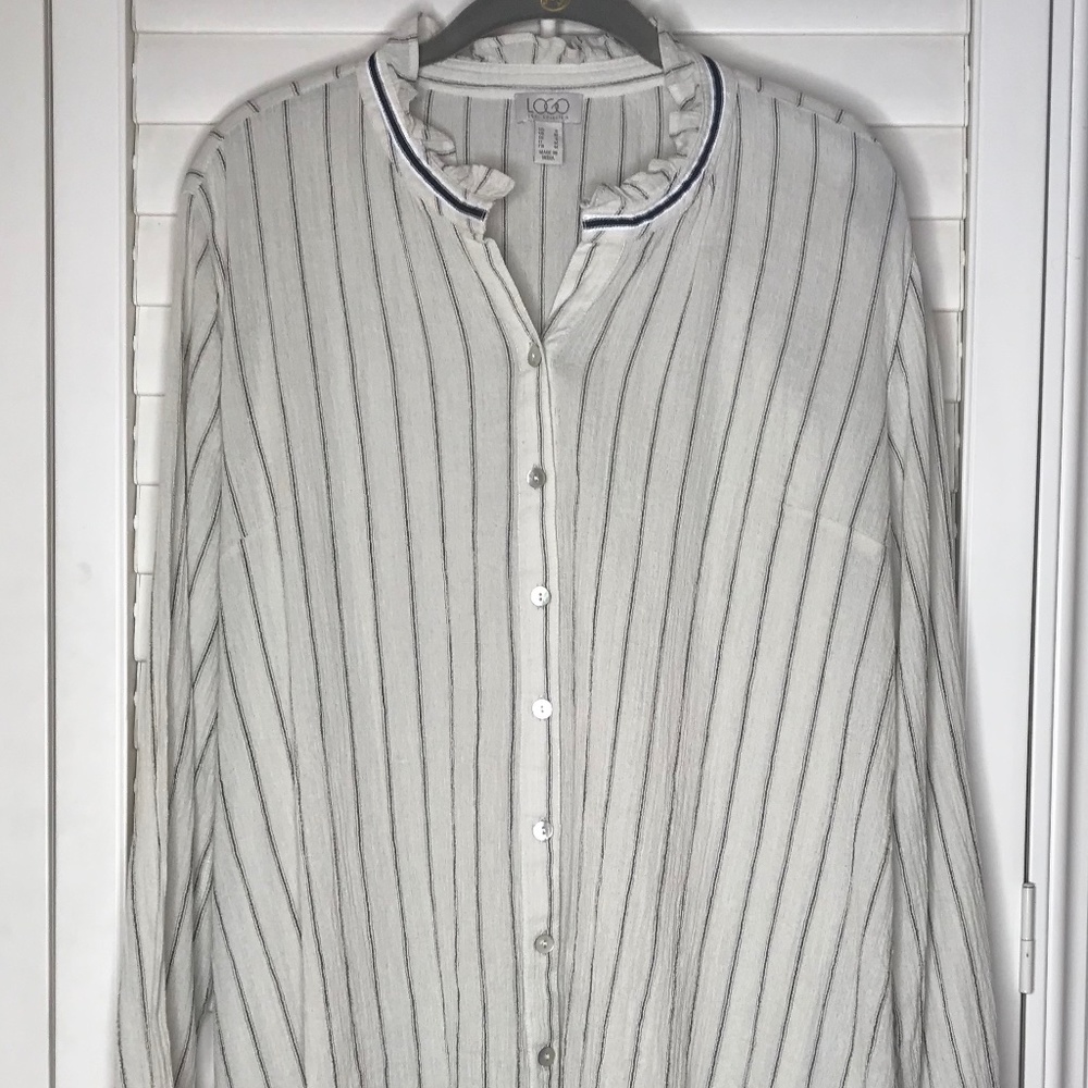 Logo by Lori Goldstein Cotton Blouse S EUC